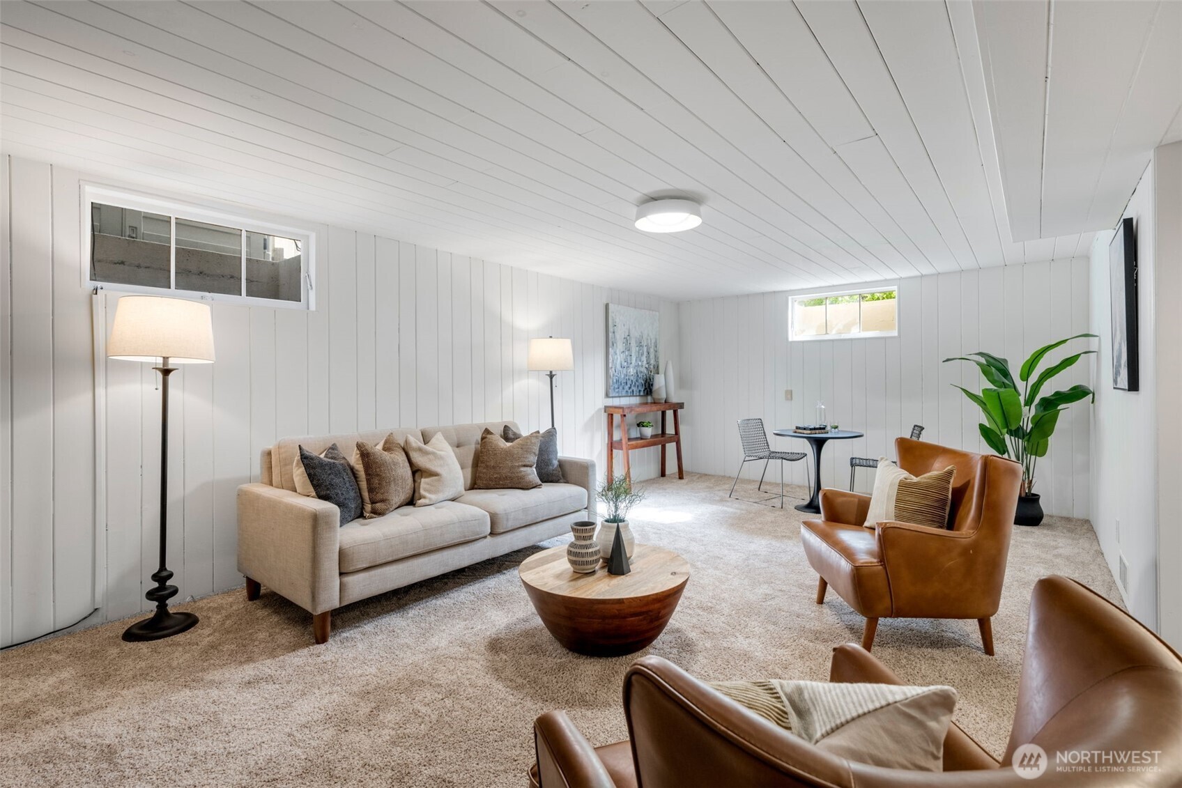3016 42nd Avenue W, Seattle, WA 98199