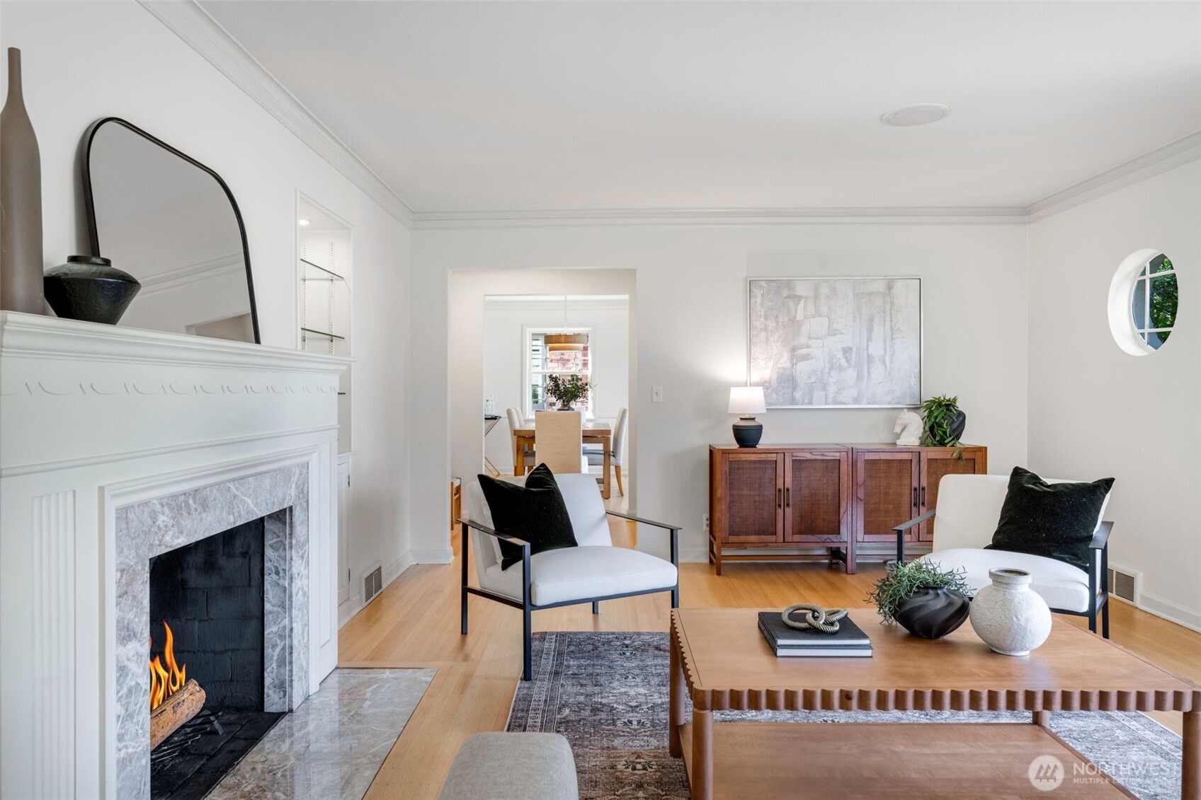 3016 42nd Avenue W, Seattle, WA 98199