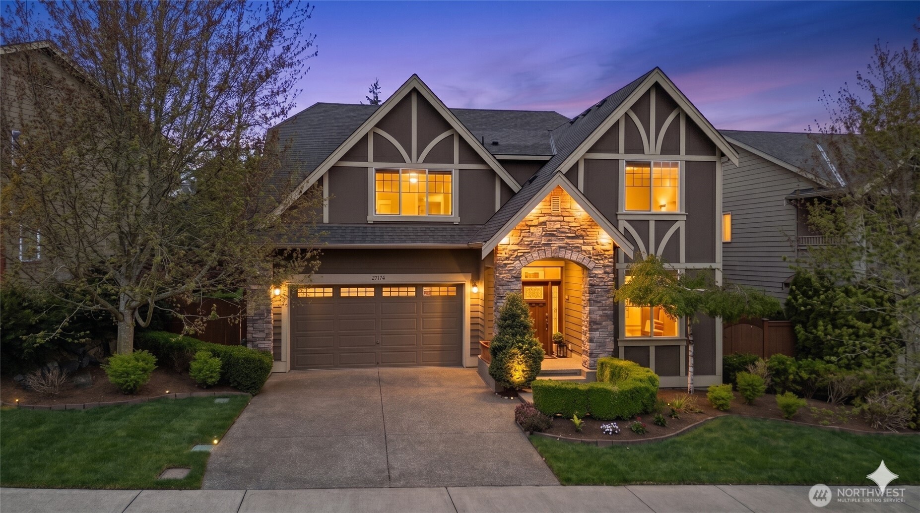 27174 SE 18th Place , Sammamish, WA 98075