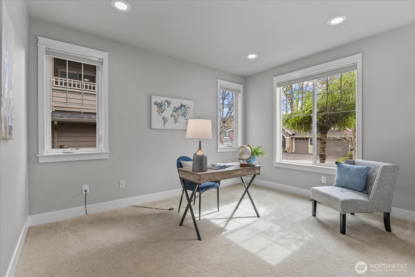 27174 SE 18th Place , Sammamish, WA 98075