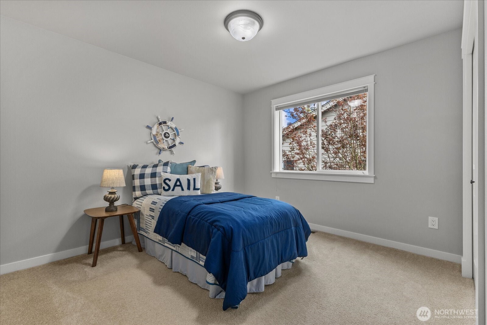 27174 SE 18th Place , Sammamish, WA 98075