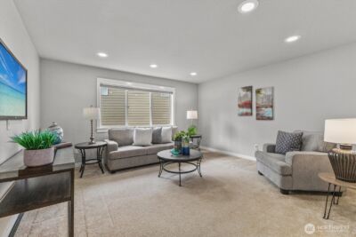 27174 SE 18th Place , Sammamish, WA 98075 - Photo 19