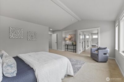 27174 SE 18th Place , Sammamish, WA 98075 - Photo 23
