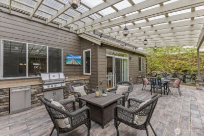 27174 SE 18th Place , Sammamish, WA 98075 - Photo 3