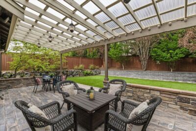 27174 SE 18th Place , Sammamish, WA 98075 - Photo 2