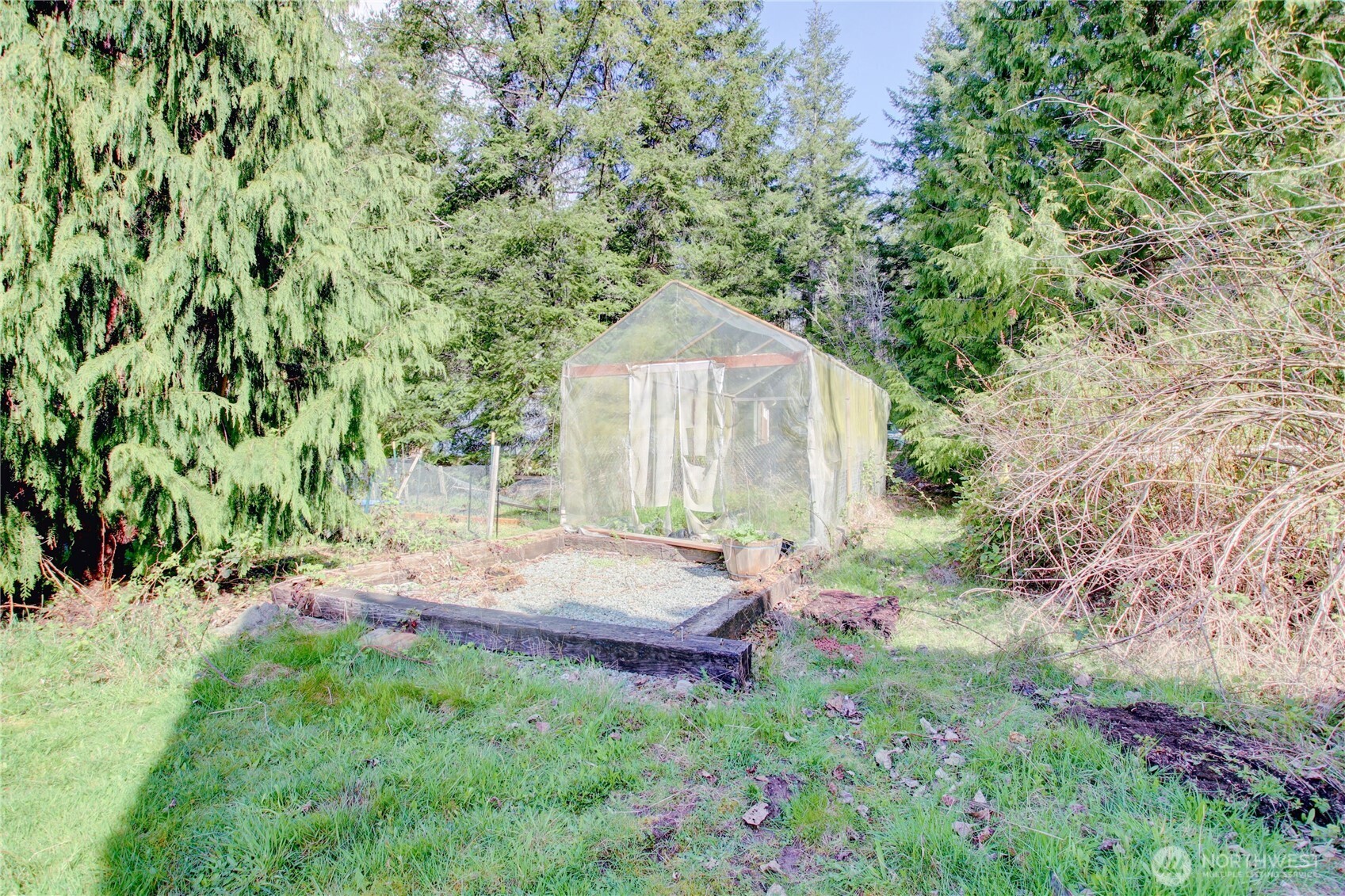 405 Alger Cain Lake Road , Sedro Woolley, WA 98284