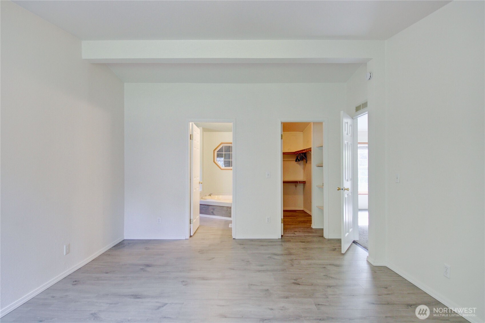 405 Alger Cain Lake Road , Sedro Woolley, WA 98284