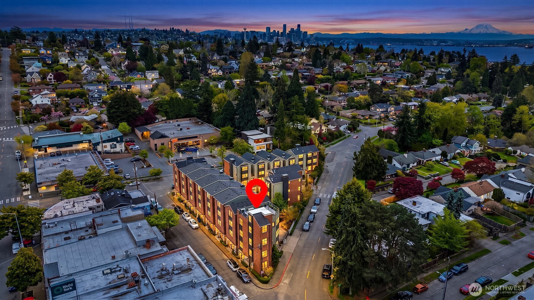 3215 W Lynn Street , Seattle, WA 98199