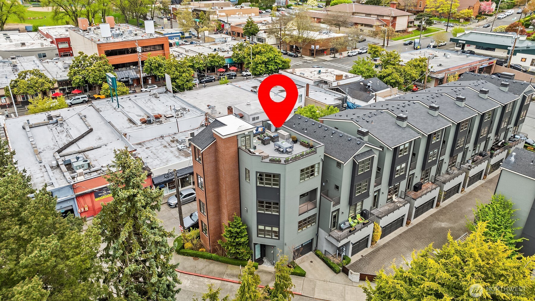 3215 W Lynn Street , Seattle, WA 98199