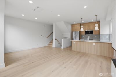 2014 Fairview Avenue E #A, Seattle, WA 98102 - Photo 11