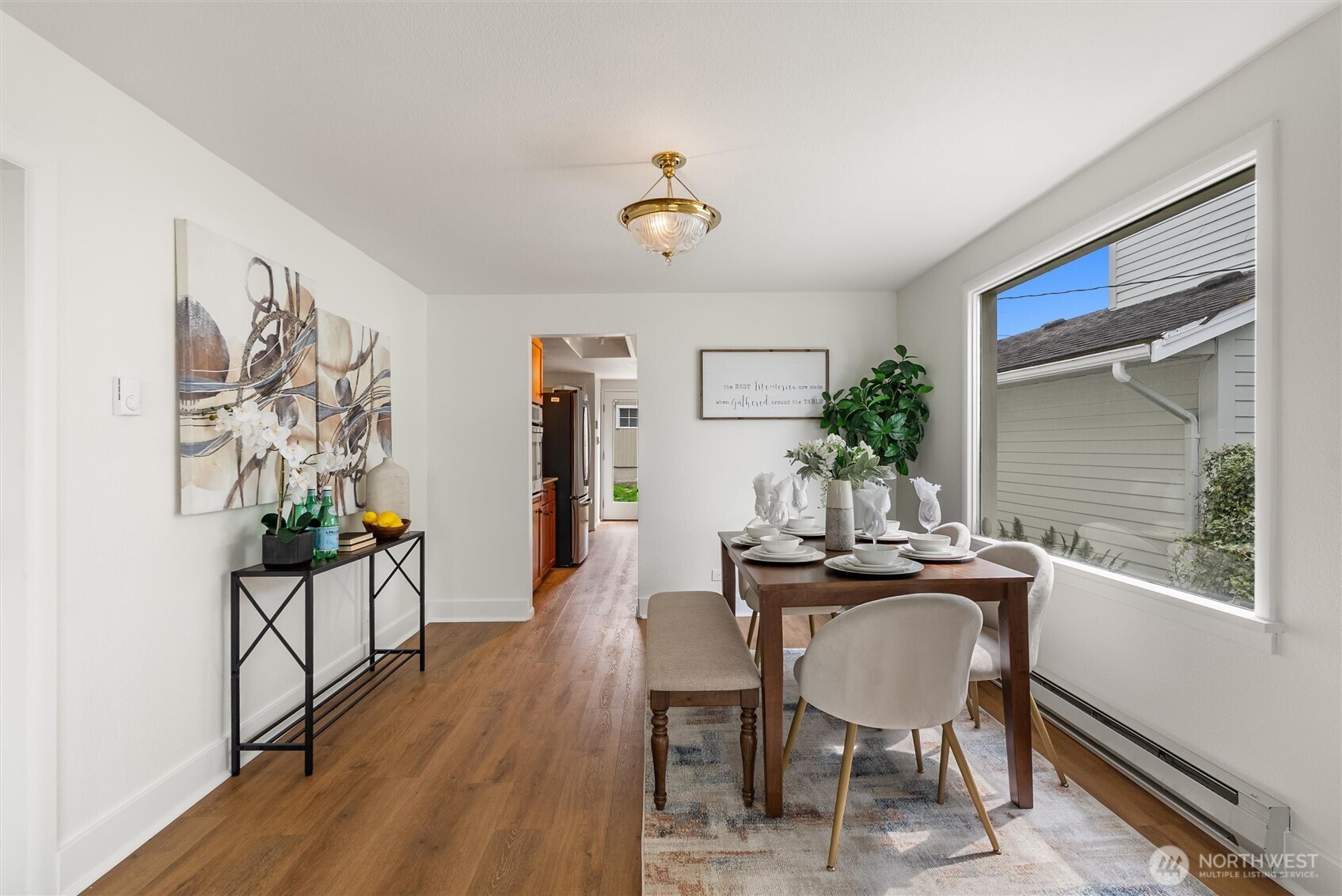 1423 Grand Avenue , Everett, WA 98201