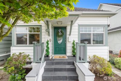 1423 Grand Avenue , Everett, WA 98201 - Photo 2