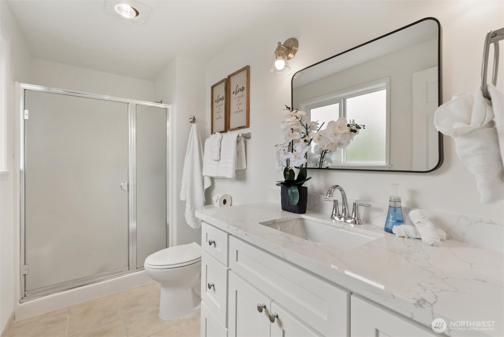 1423 Grand Avenue , Everett, WA 98201