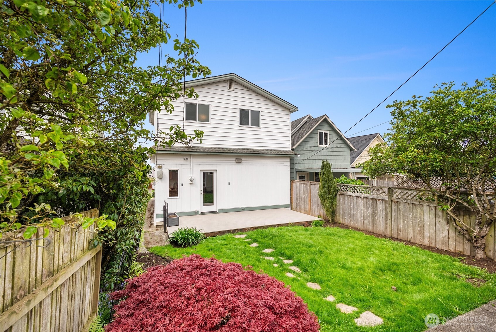 1423 Grand Avenue , Everett, WA 98201