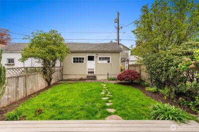 1423 Grand Avenue , Everett, WA 98201 - Photo 39