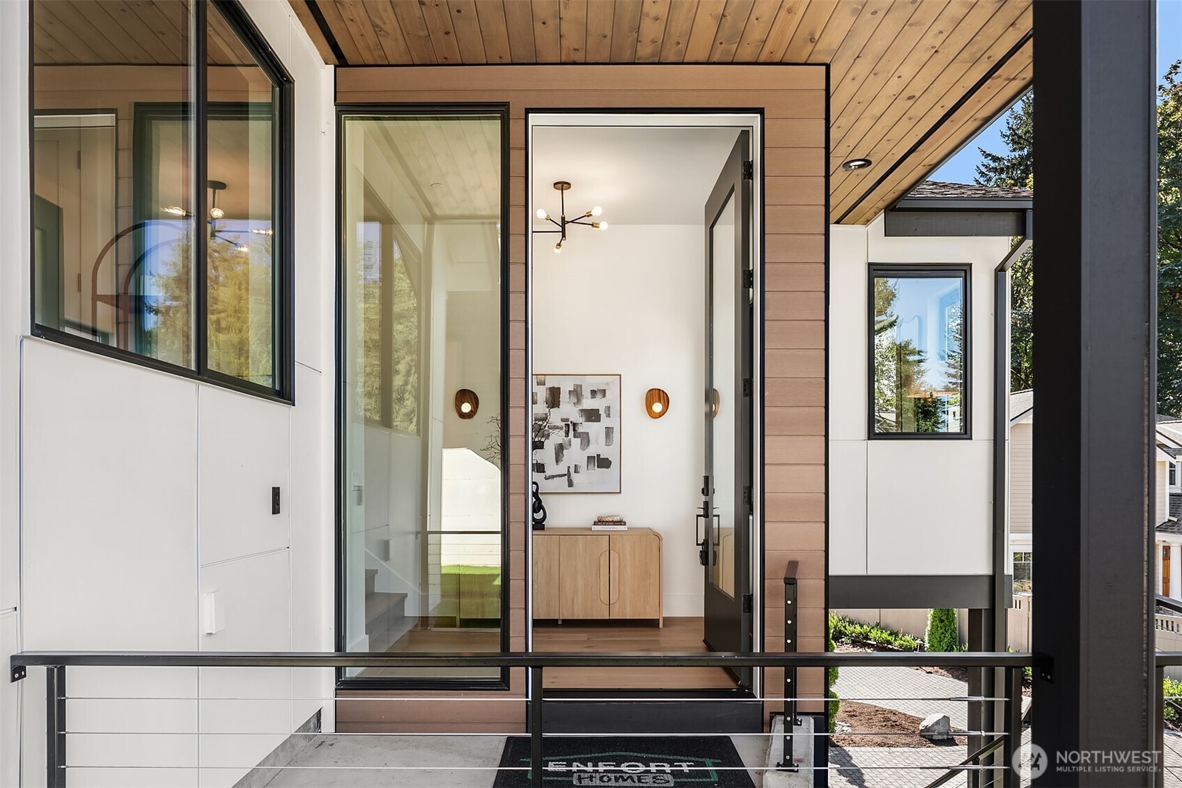 11217 NE 103rd Place , Kirkland, WA 98033