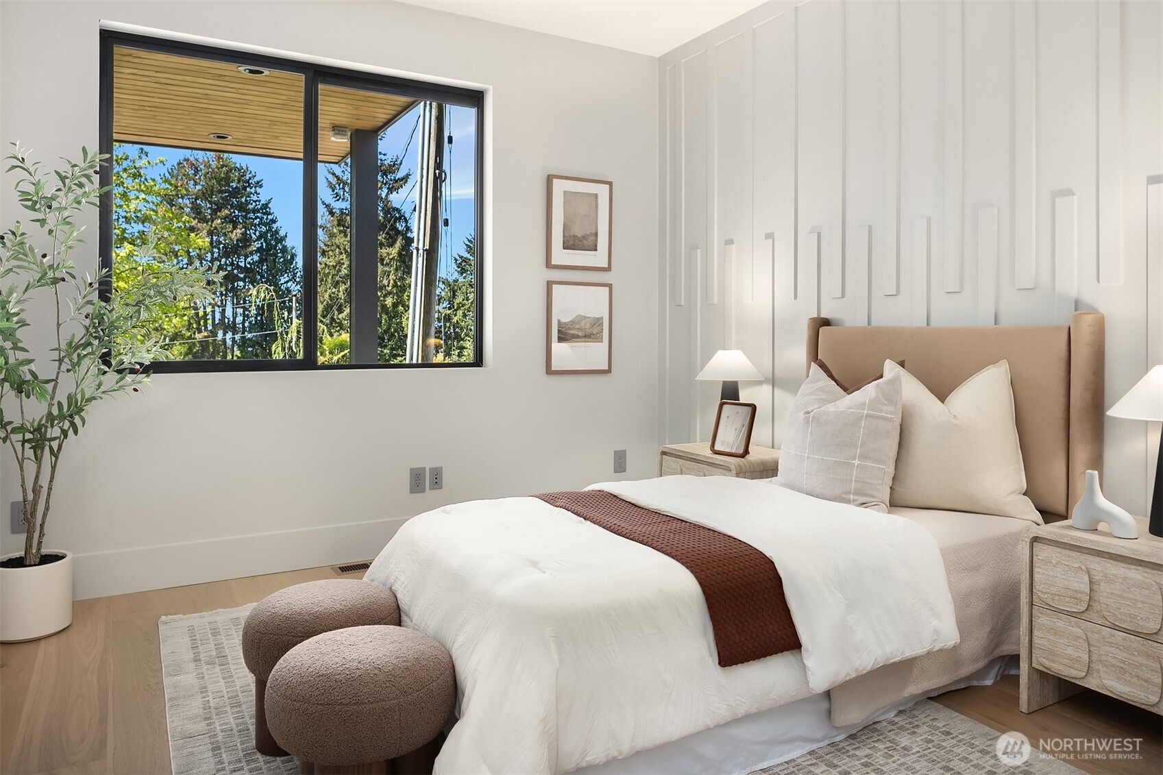 11217 NE 103rd Place , Kirkland, WA 98033