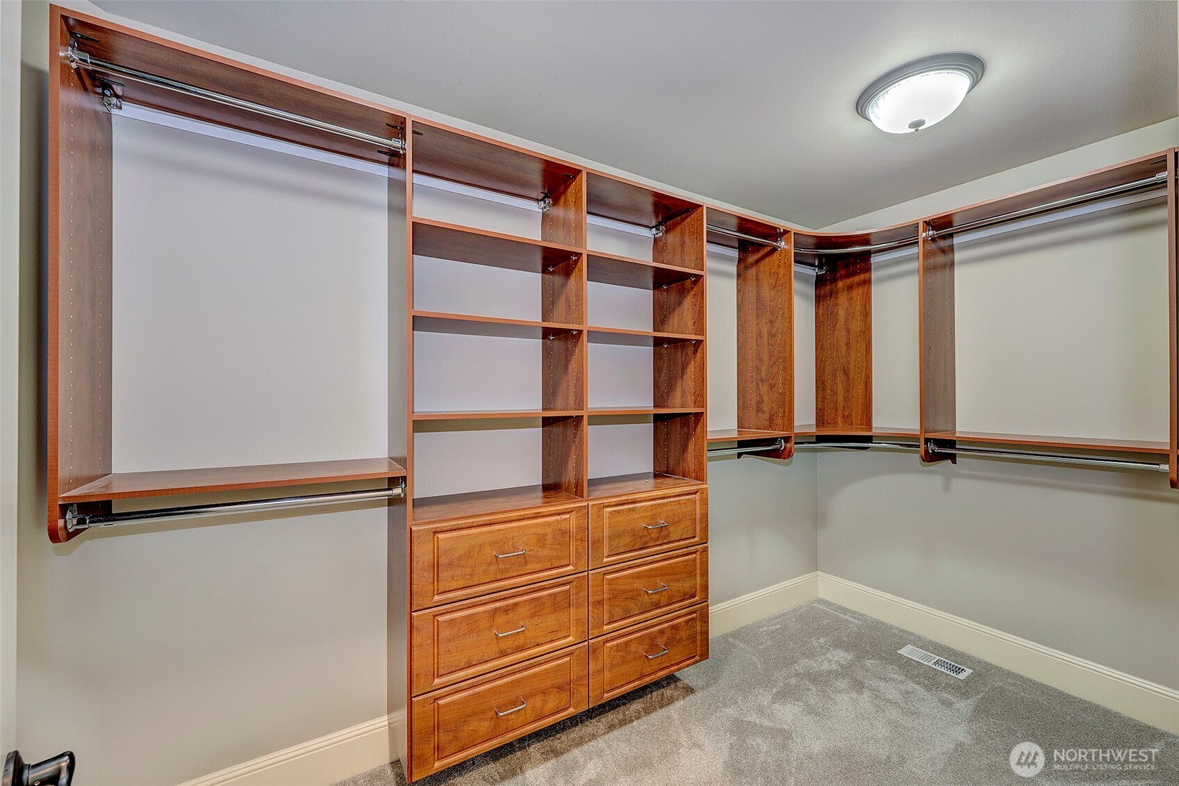 941 Glen Street , Edmonds, WA 98020