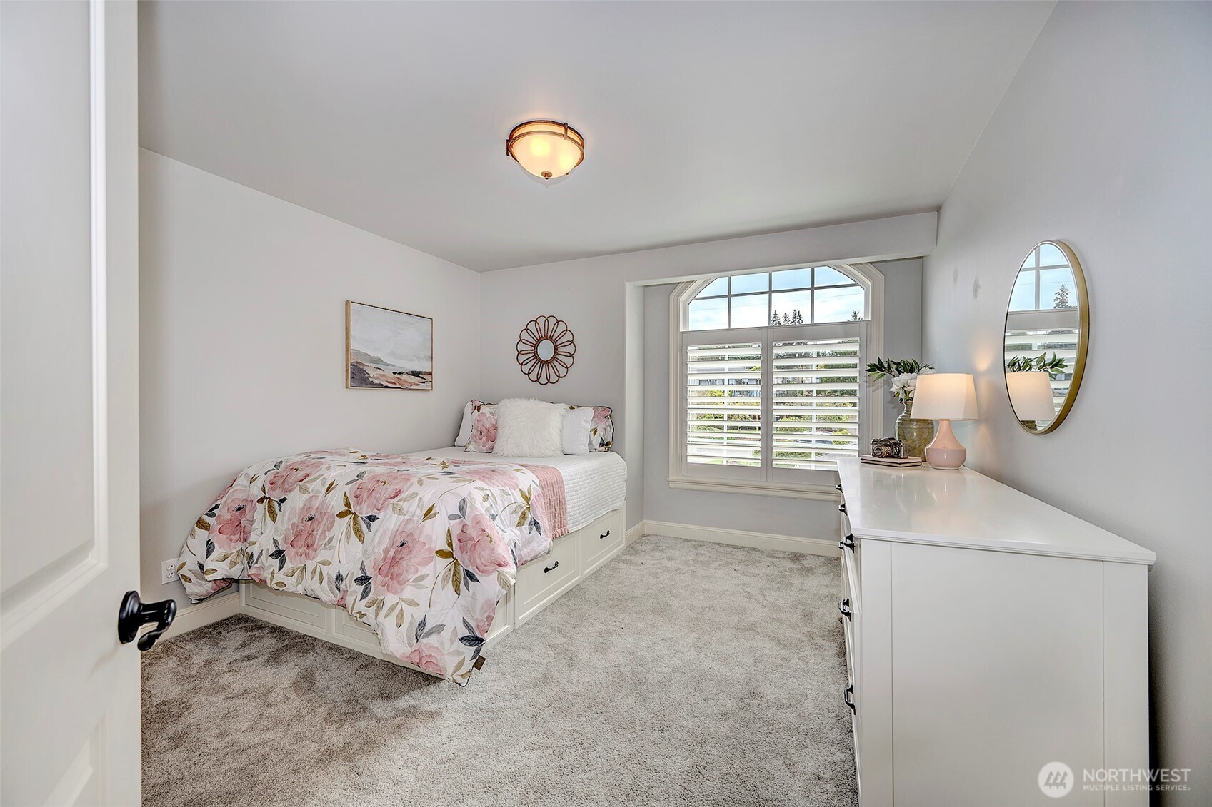 941 Glen Street , Edmonds, WA 98020