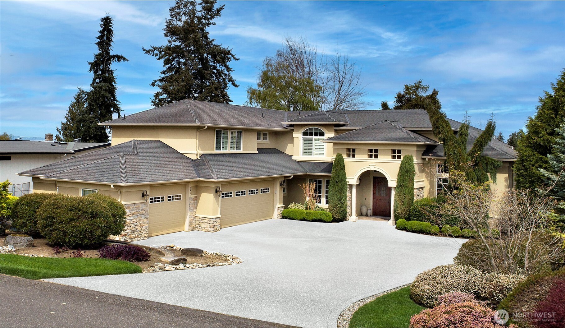 941 Glen Street , Edmonds, WA 98020