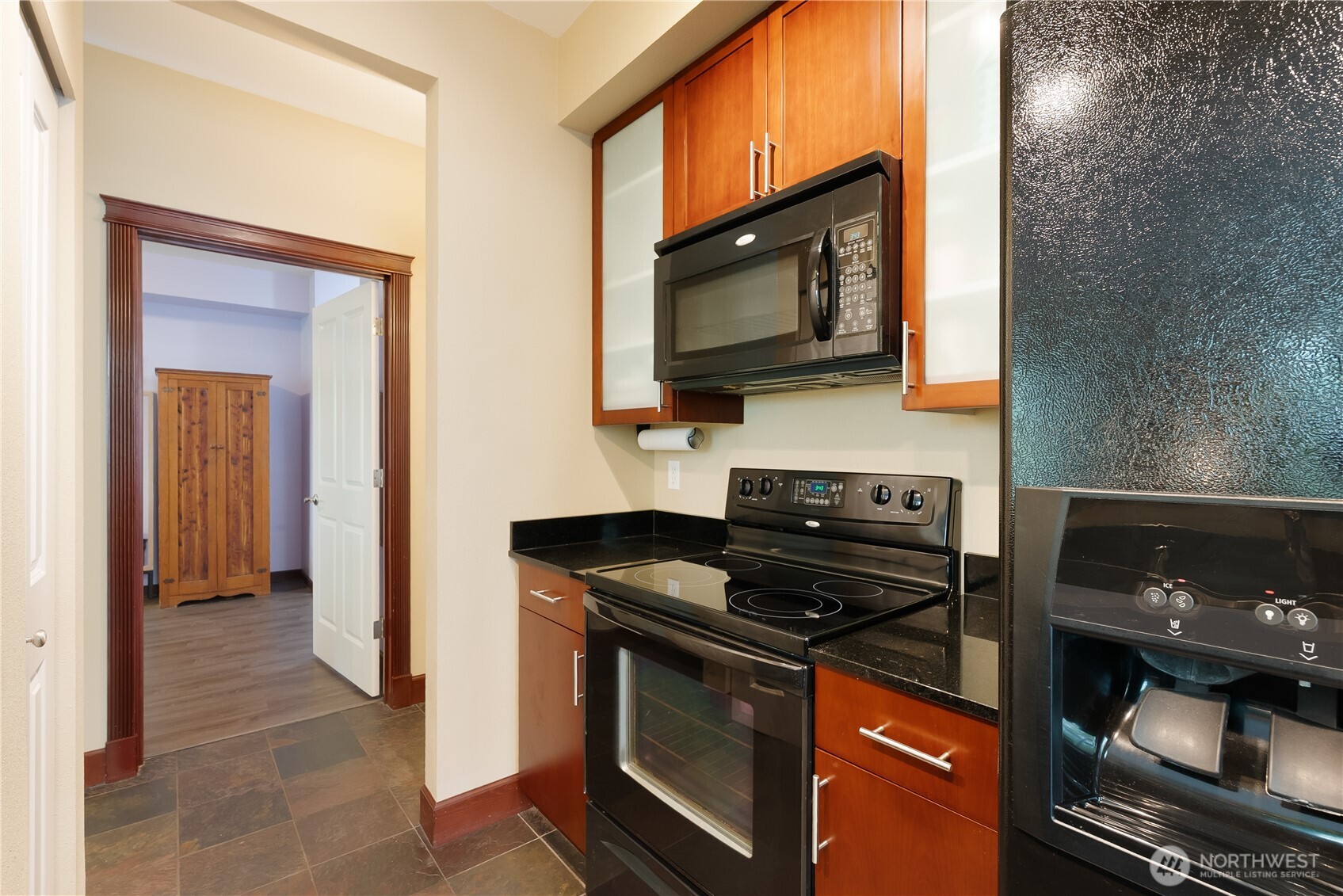259 W Bakerview Road #C403, Bellingham, WA 98226