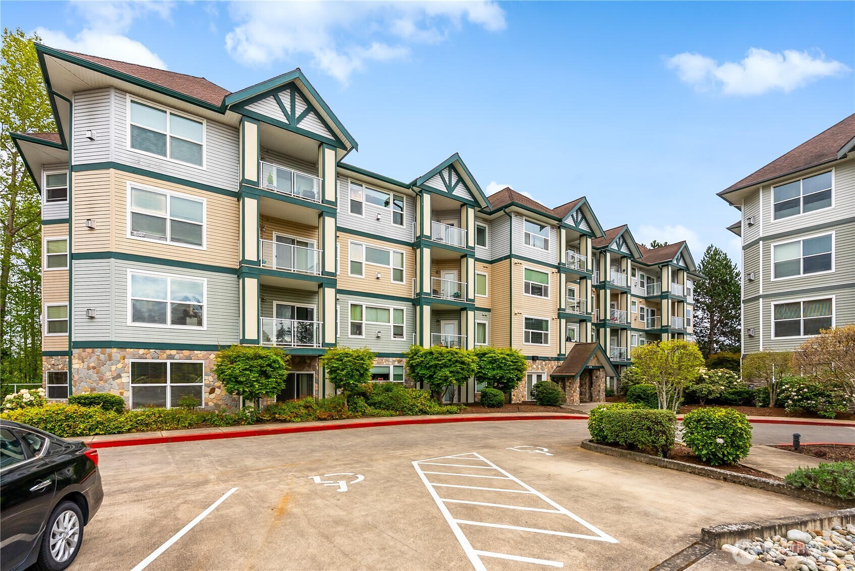 259 W Bakerview Road #C403, Bellingham, WA 98226