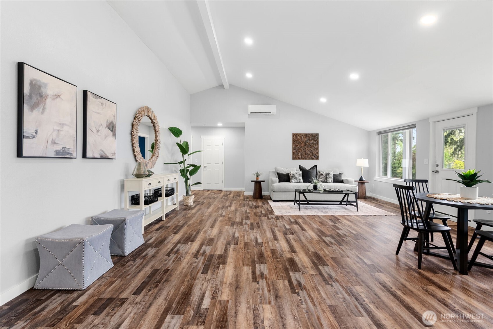 3021 Marine Drive , Bremerton, WA 98312