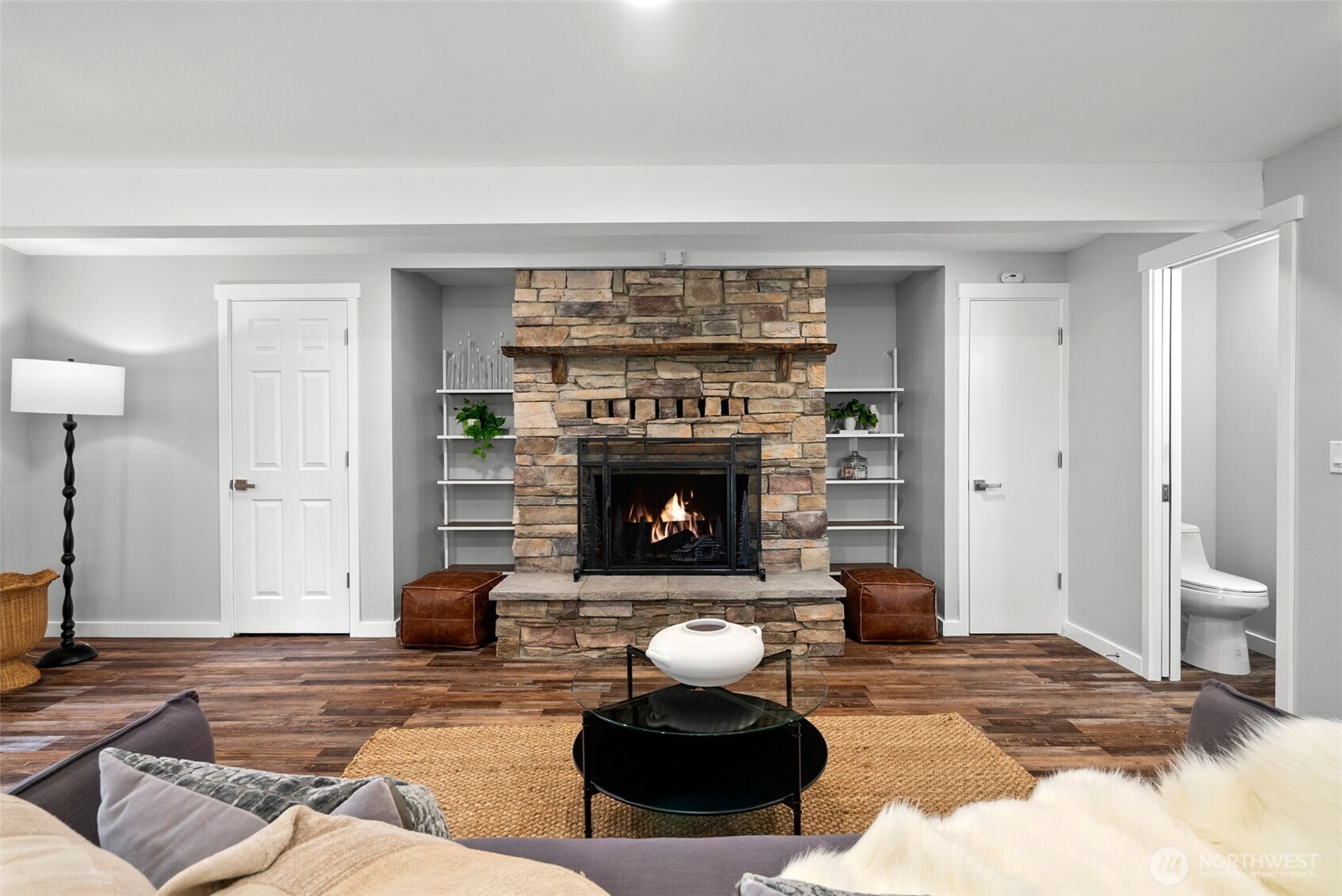 3021 Marine Drive , Bremerton, WA 98312