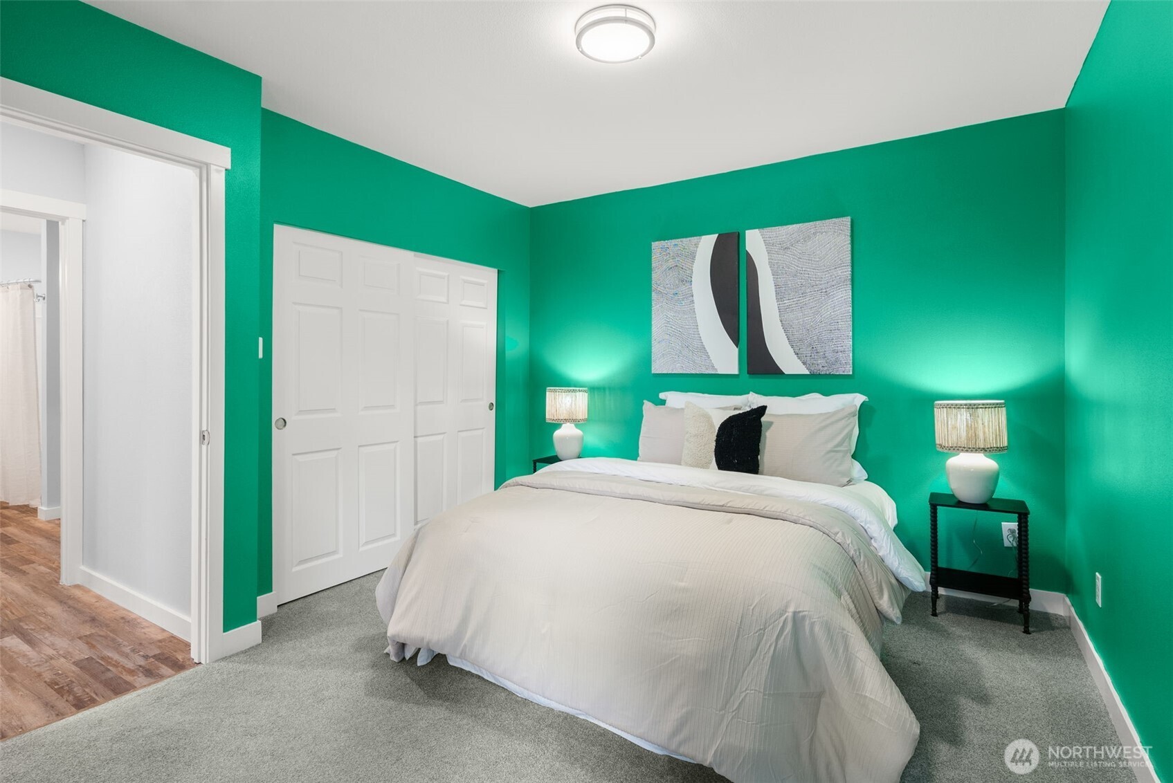 3021 Marine Drive , Bremerton, WA 98312