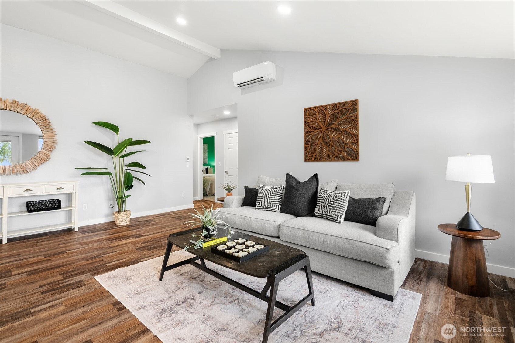 3021 Marine Drive , Bremerton, WA 98312