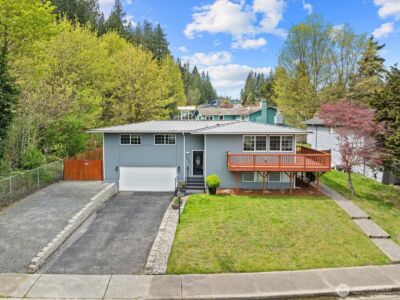 3030 Panaview Boulevard , Everett, WA 98203-6943 - Photo 2