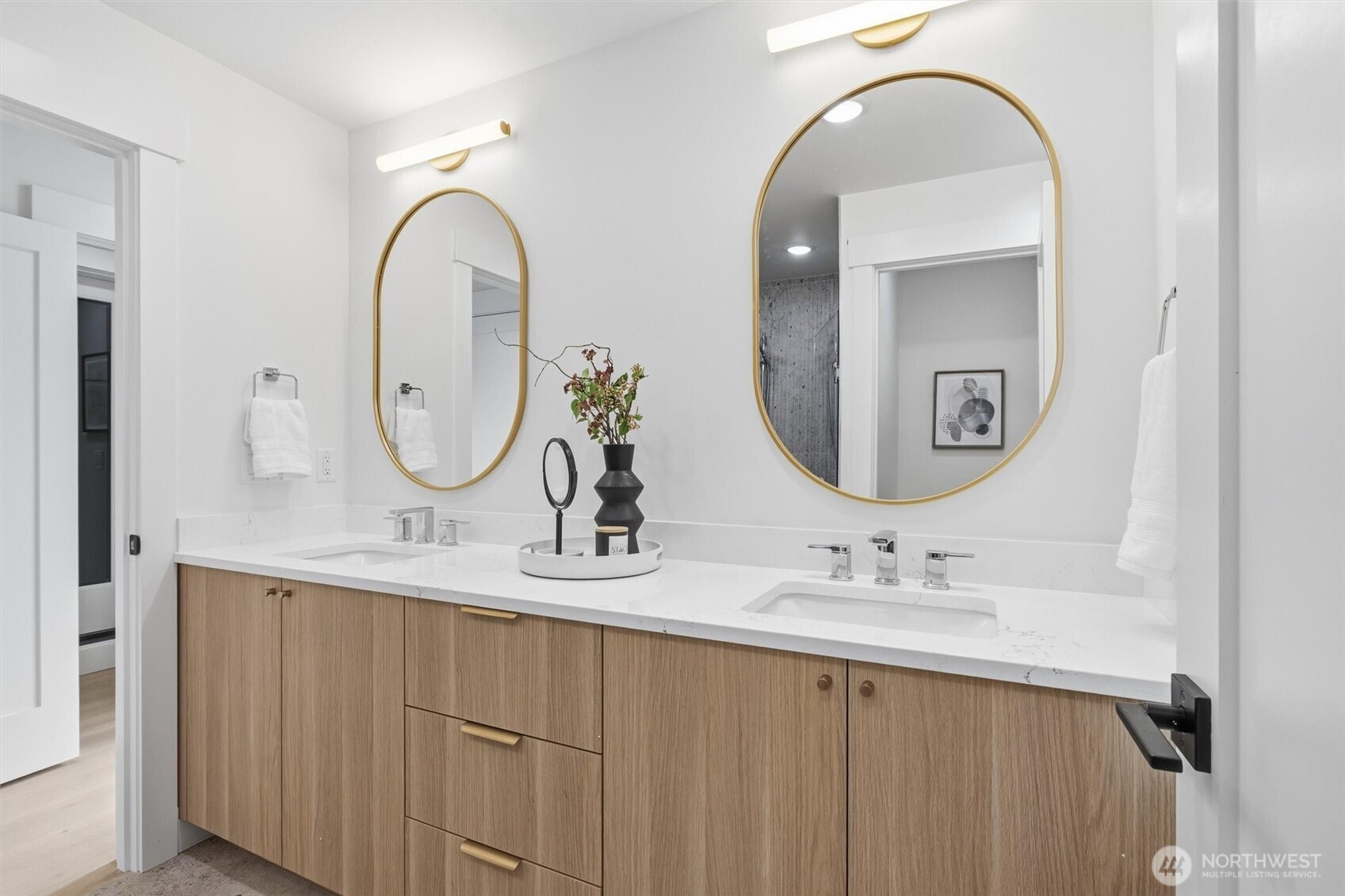 2014 Fairview Avenue E #D, Seattle, WA 98102