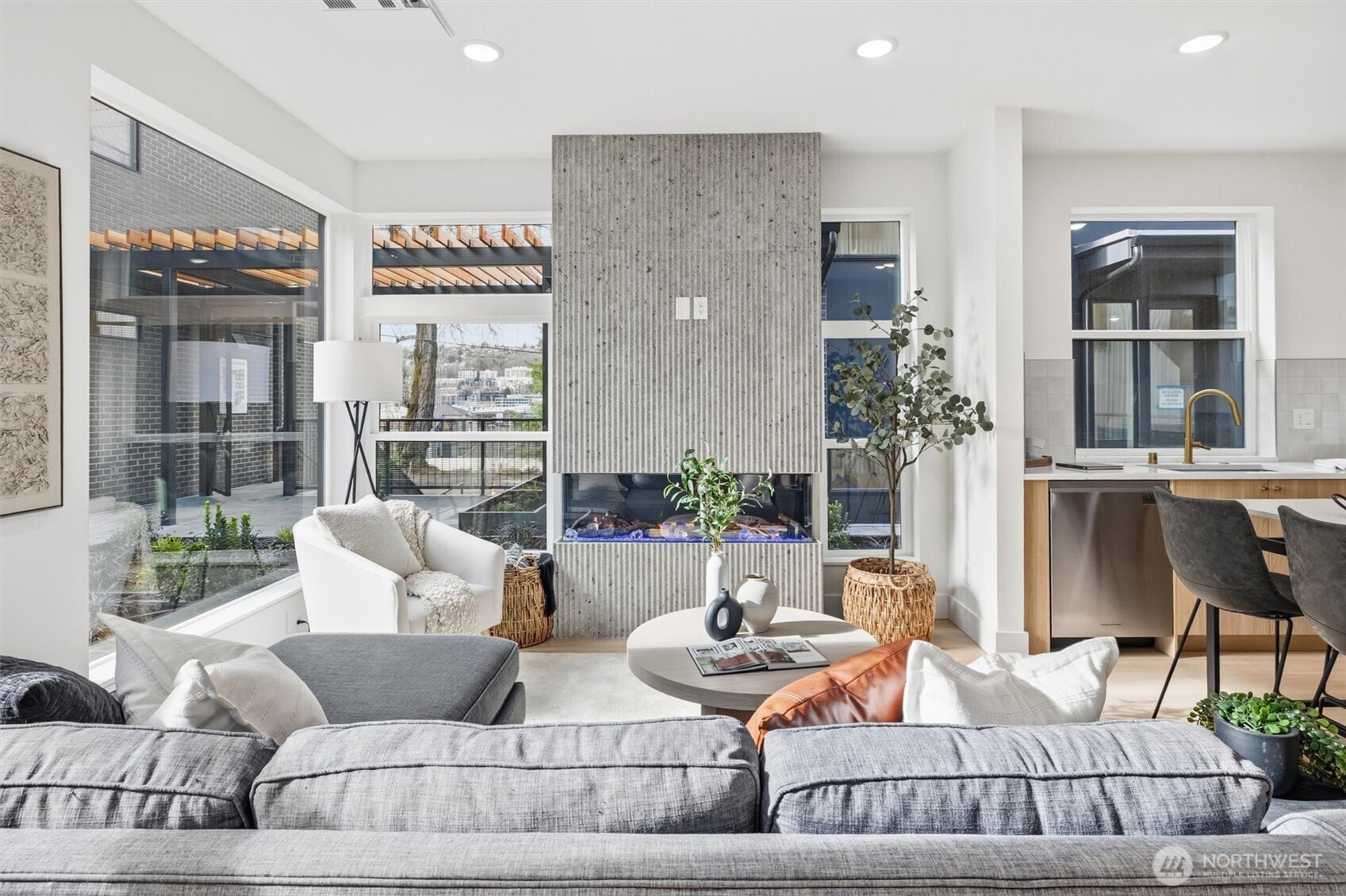2014 Fairview Avenue E #D, Seattle, WA 98102
