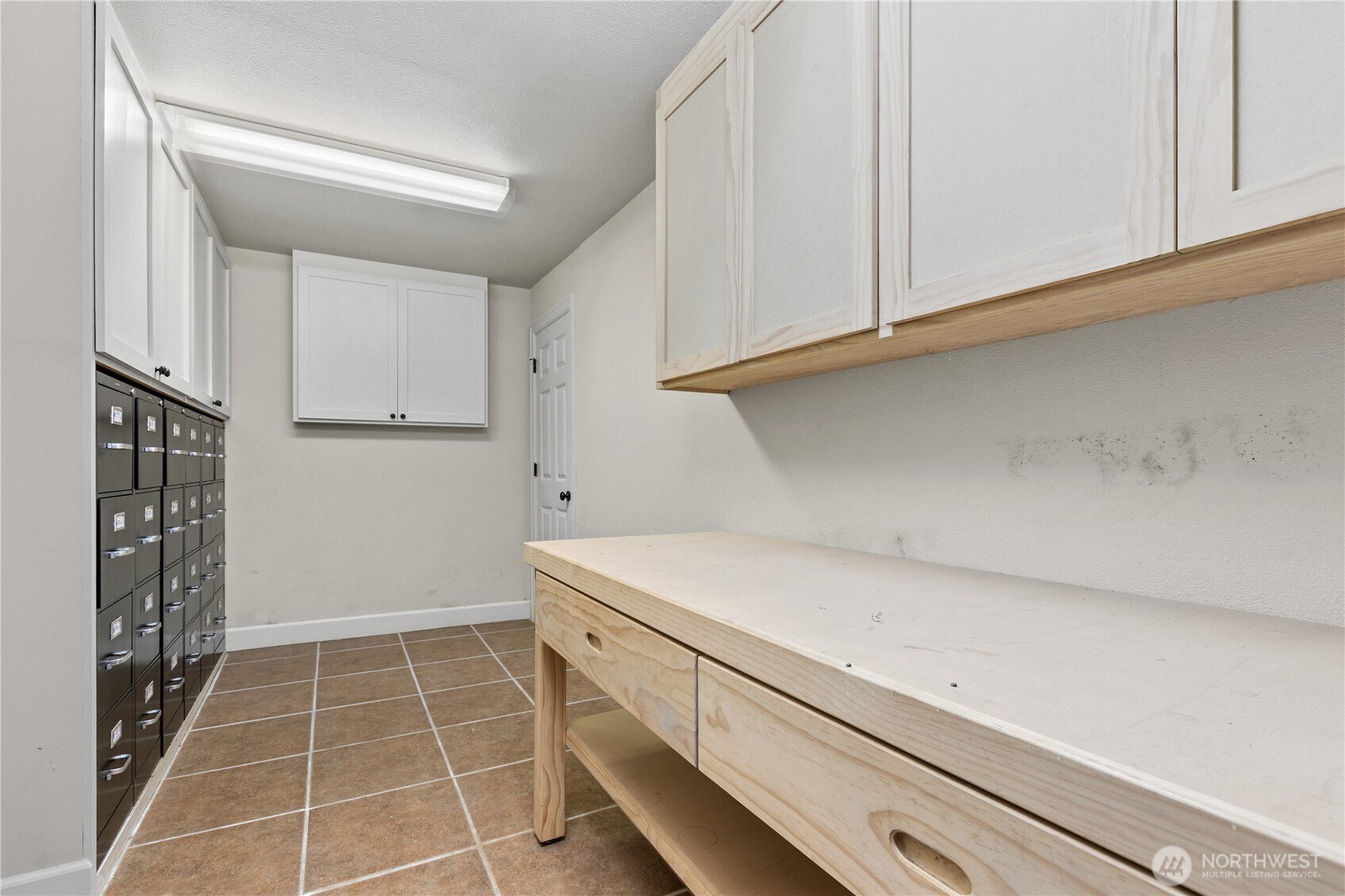 2602 Grand Avenue , Everett, WA 98201