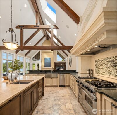 745 250th Lane NE, Sammamish, WA 98074 - Photo 14