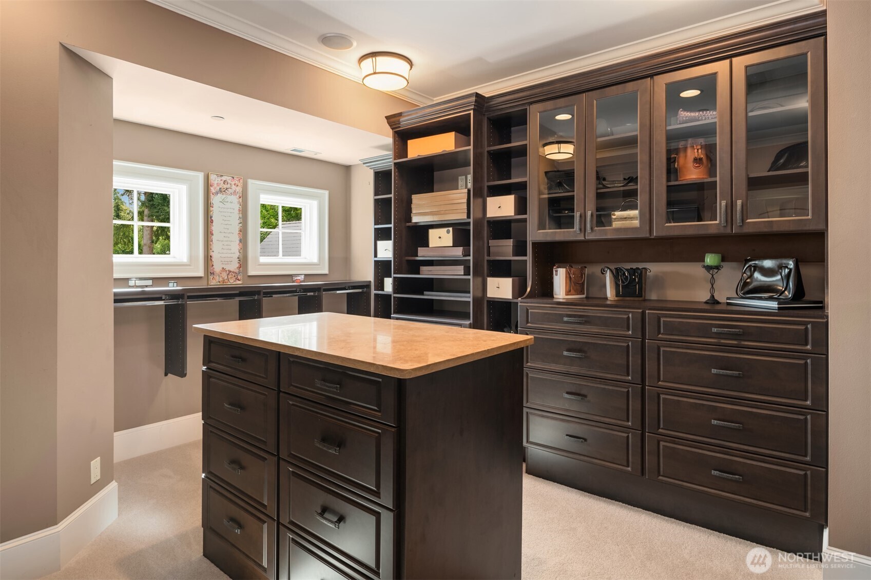 745 250th Lane NE, Sammamish, WA 98074