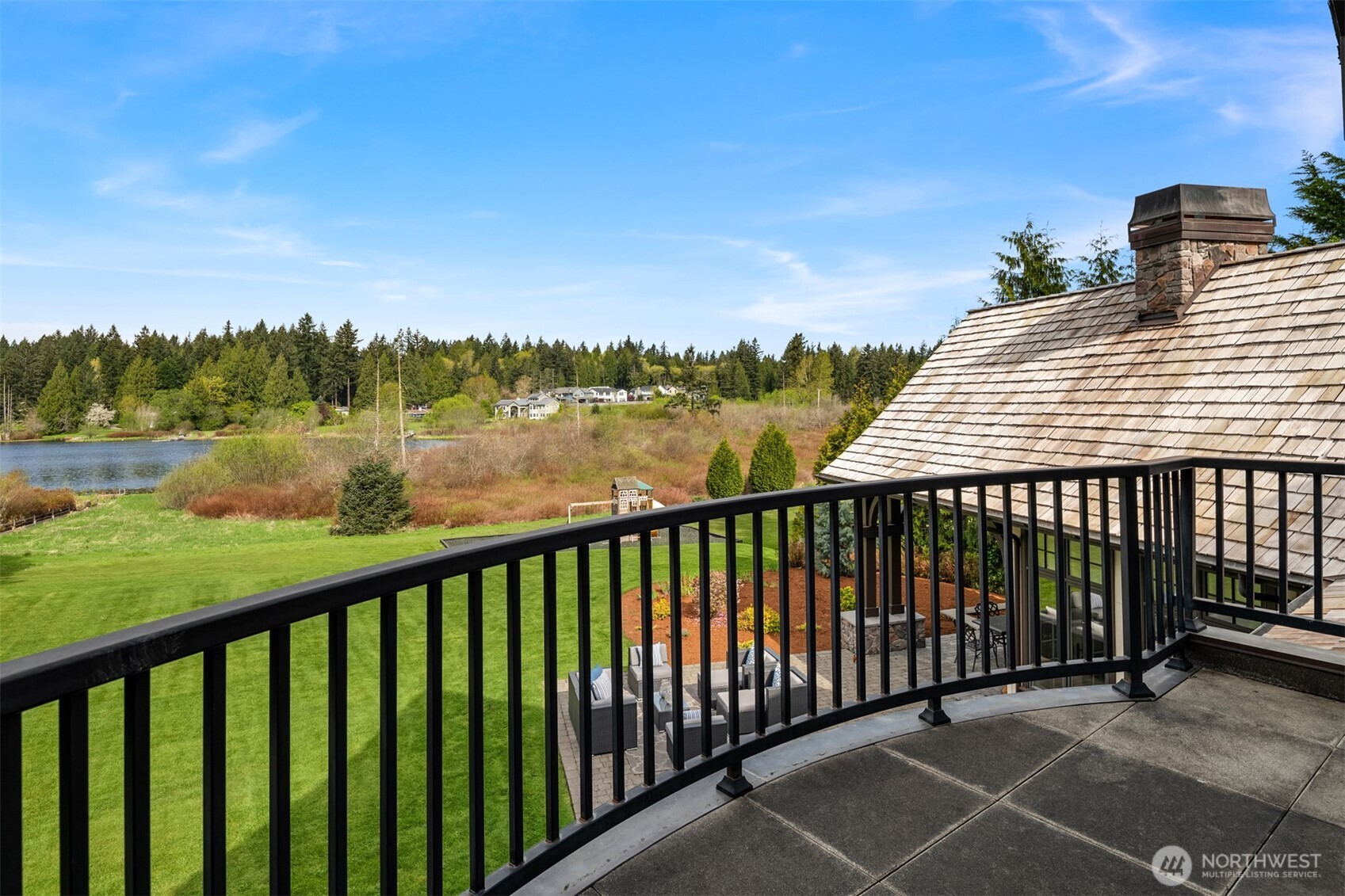 745 250th Lane NE, Sammamish, WA 98074
