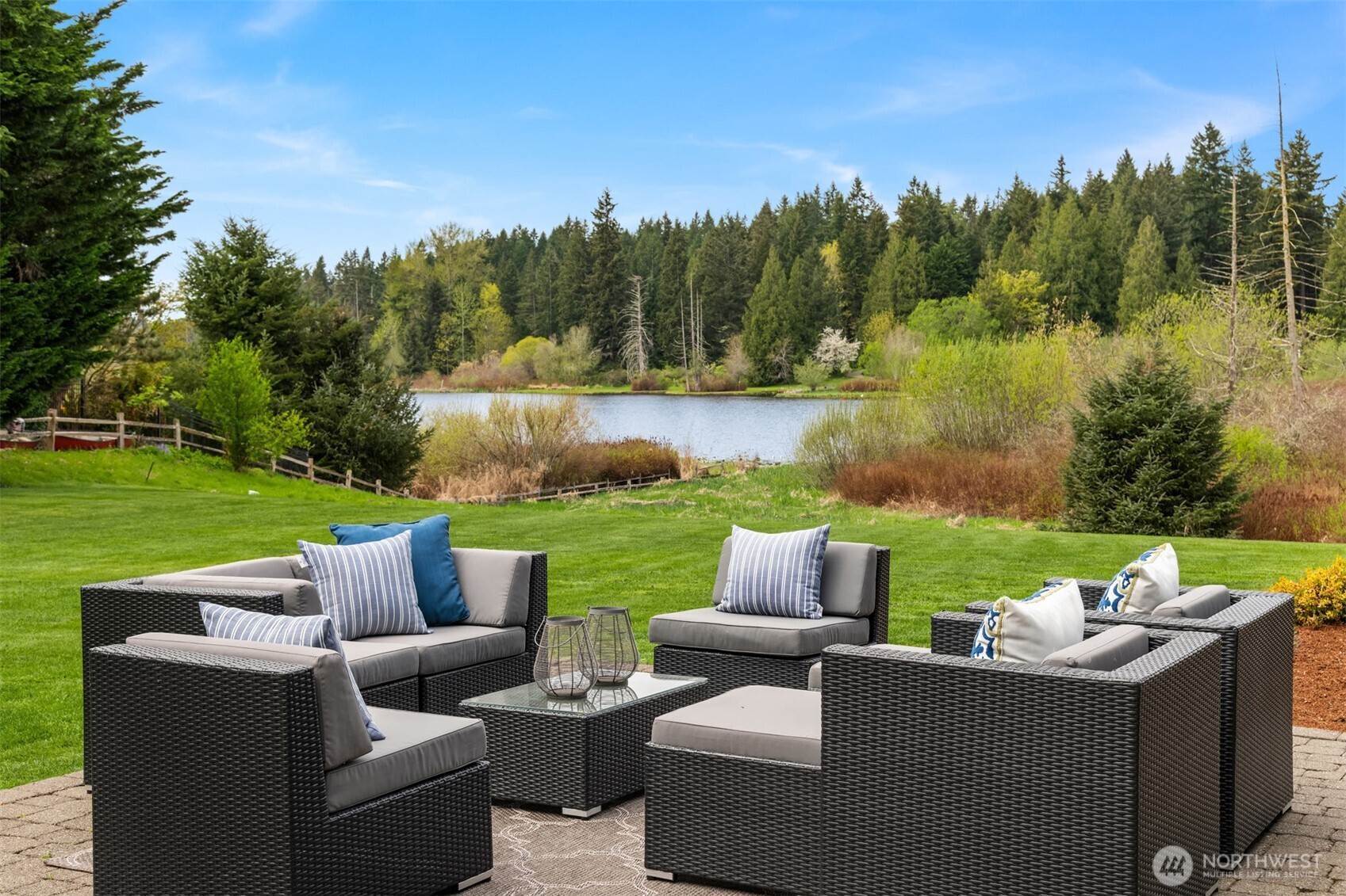 745 250th Lane NE, Sammamish, WA 98074