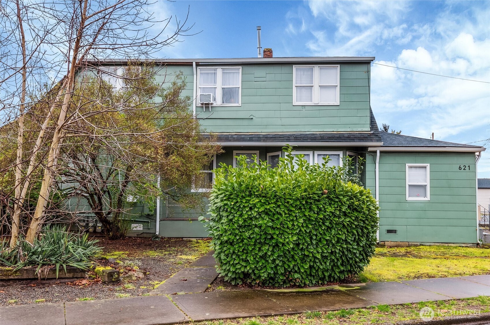 621 Houser Way S, Renton, WA 98057