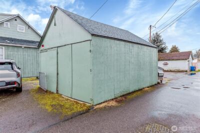 621 Houser Way S, Renton, WA 98057 - Photo 4