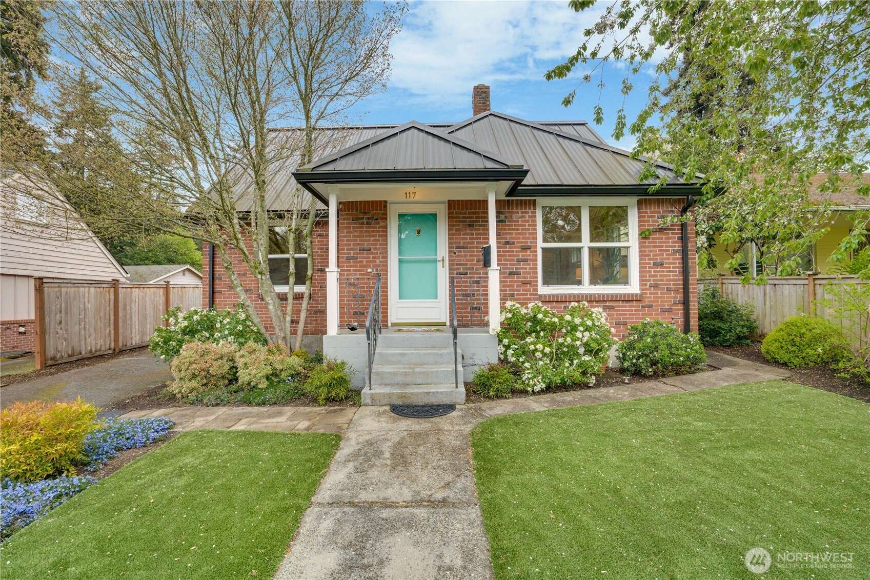 117 Farallone Avenue , Fircrest, WA 98466