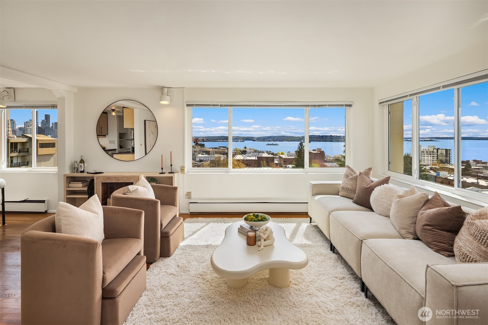 919 2nd Avenue W #602, Seattle, WA 98119