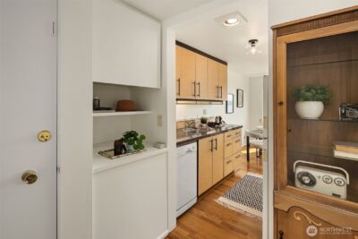 919 2nd Avenue W #602, Seattle, WA 98119 - Photo 18