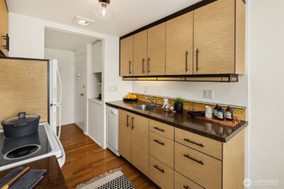 919 2nd Avenue W #602, Seattle, WA 98119 - Photo 20