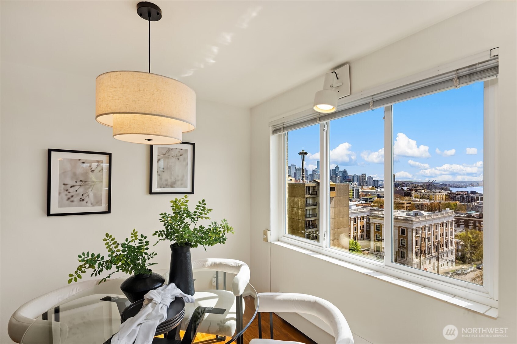 919 2nd Avenue W #602, Seattle, WA 98119