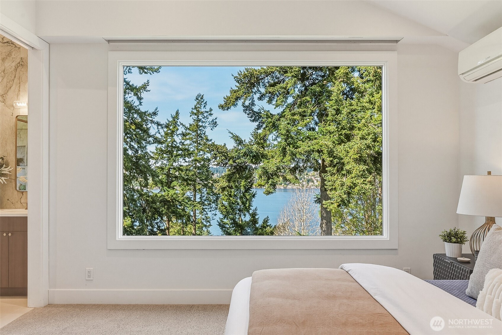 15211 61st Place NE, Kenmore, WA 98028