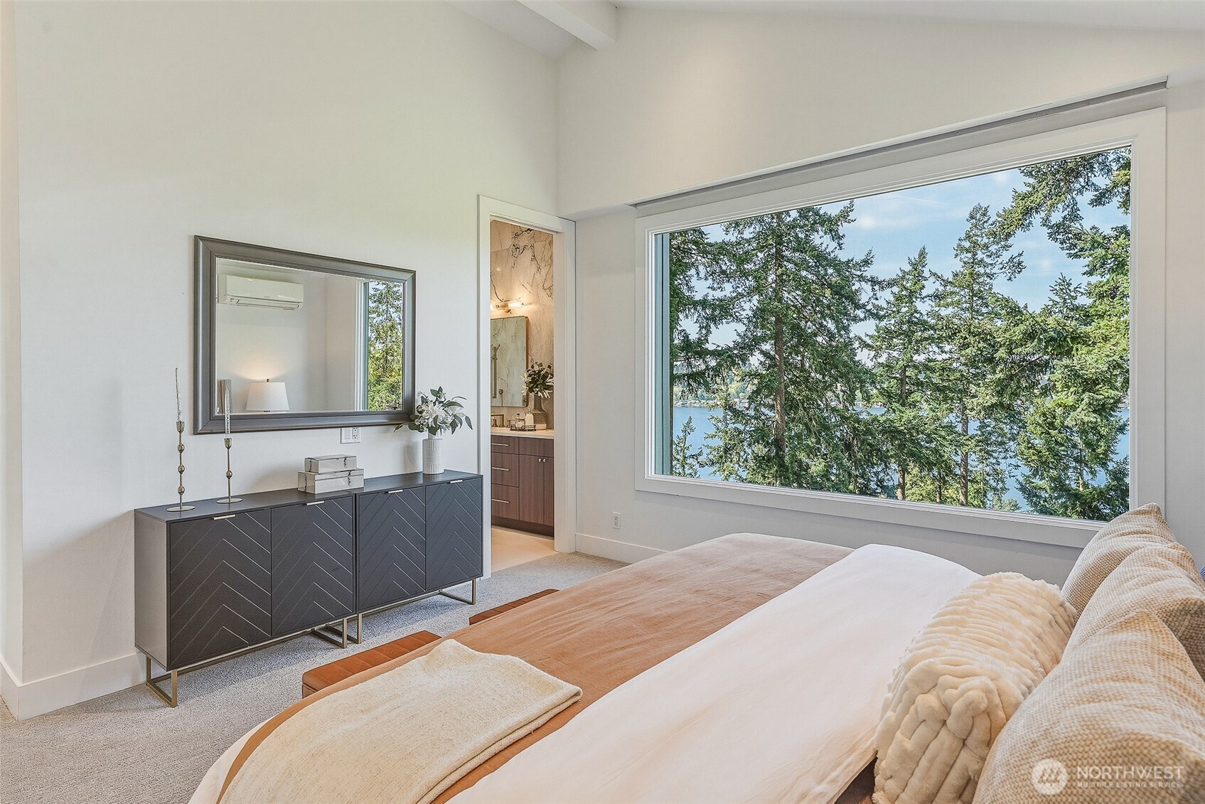 15211 61st Place NE, Kenmore, WA 98028