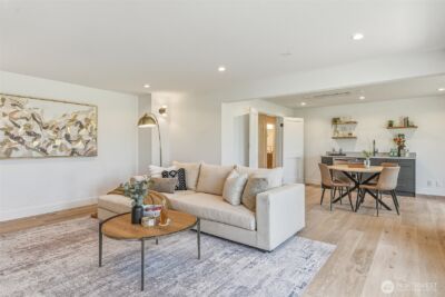 15211 61st Place NE, Kenmore, WA 98028 - Photo 32