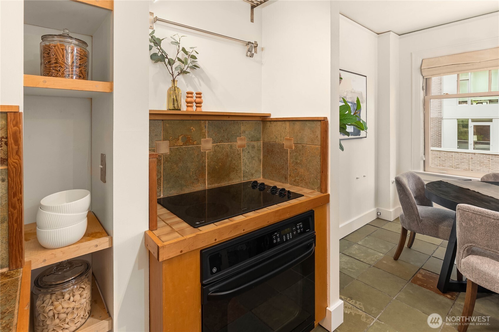 1017 Minor Avenue #601, Seattle, WA 98104
