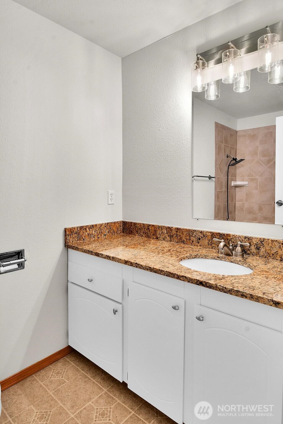 5504 220th Street SW #C302, Mountlake Terrace, WA 98043